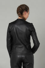 Glossy lambskin jacket with moto collar and dual-zip closure. - Image n°5