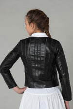 Black lambskin jacket, slim fit, textured ridges, biker-style collar. - Image n°3