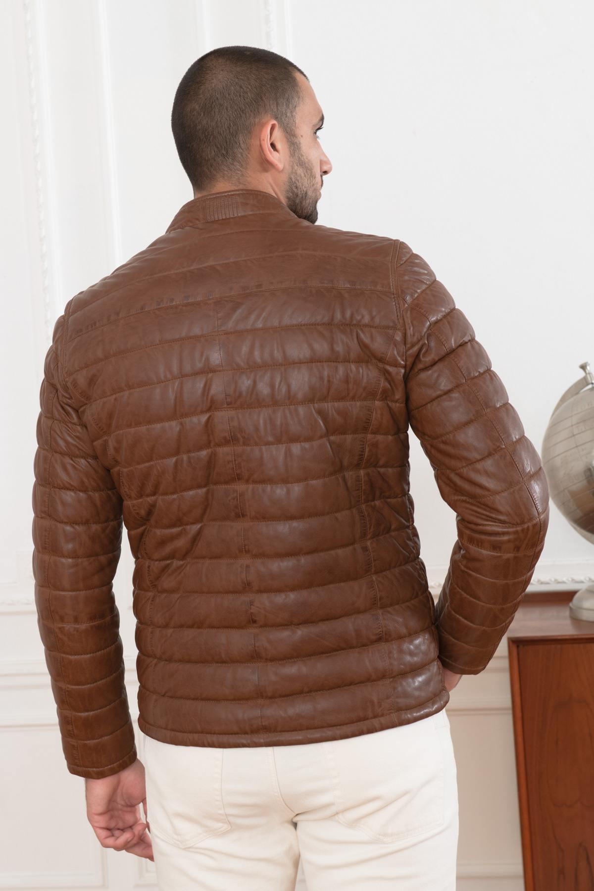 Quilted coffee-brown sheepskin jacket with biker-inspired warmth. - Image n°7