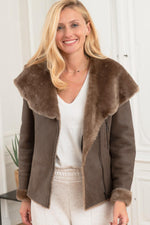 Luxury woolen lambskin jacket - Image n°4