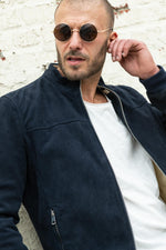 Slim navy suede lambskin jacket with ribbed cuffs and waist for style. - Image n°8