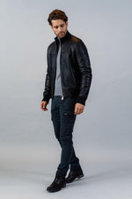 Ultra-soft black bomber in merino lambskin, French Air Force-inspired. - Image n°5