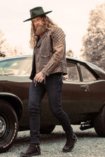 Buffalo leather perfecto with rugged vintage finish. Zips and lacing. - Image n°4