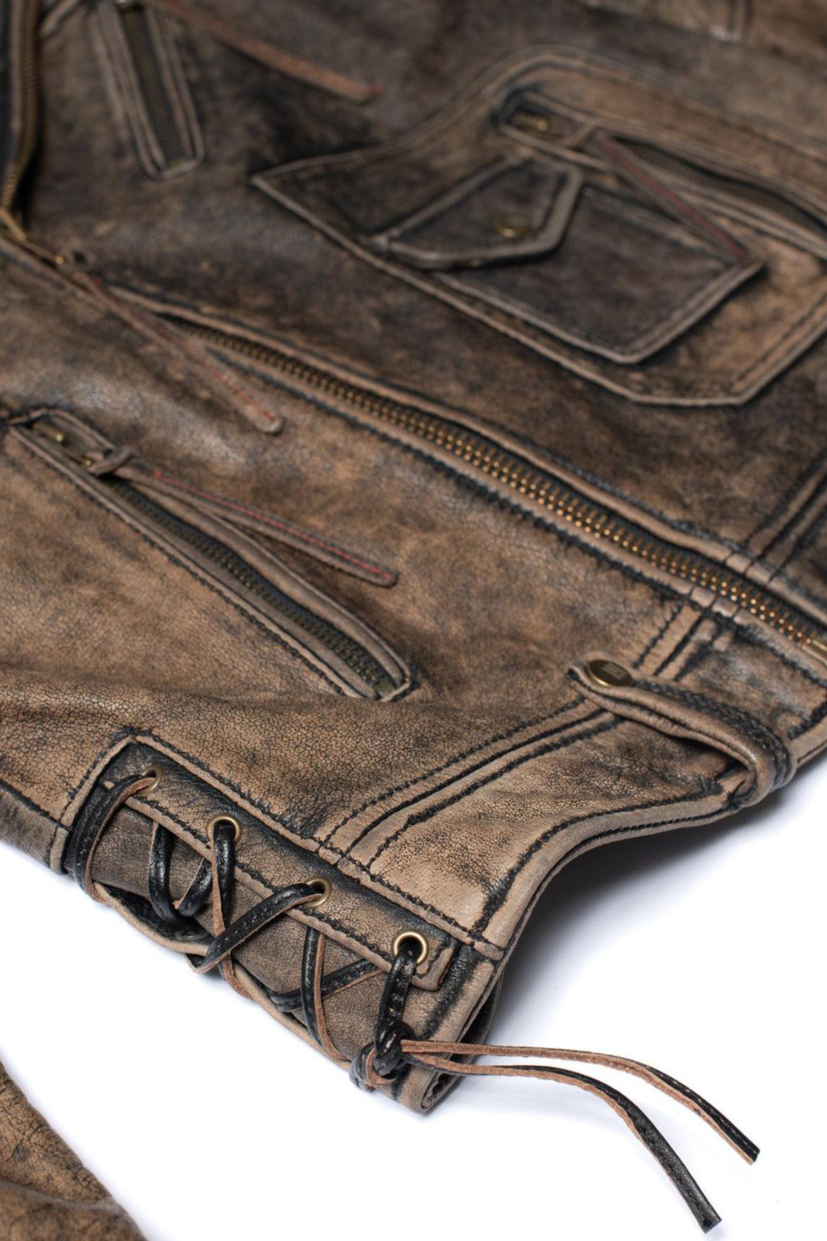 Buffalo leather perfecto with rugged vintage finish. Zips and lacing. - Image n°2