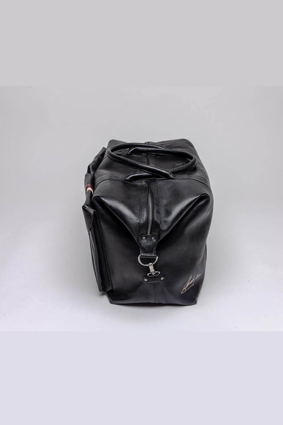 McQueen Edition Black Vintage Leather Travel Bag - Image n°3