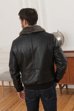Redskins' cowhide aviator jacket with detachable sheepskin collar. - Image n°5