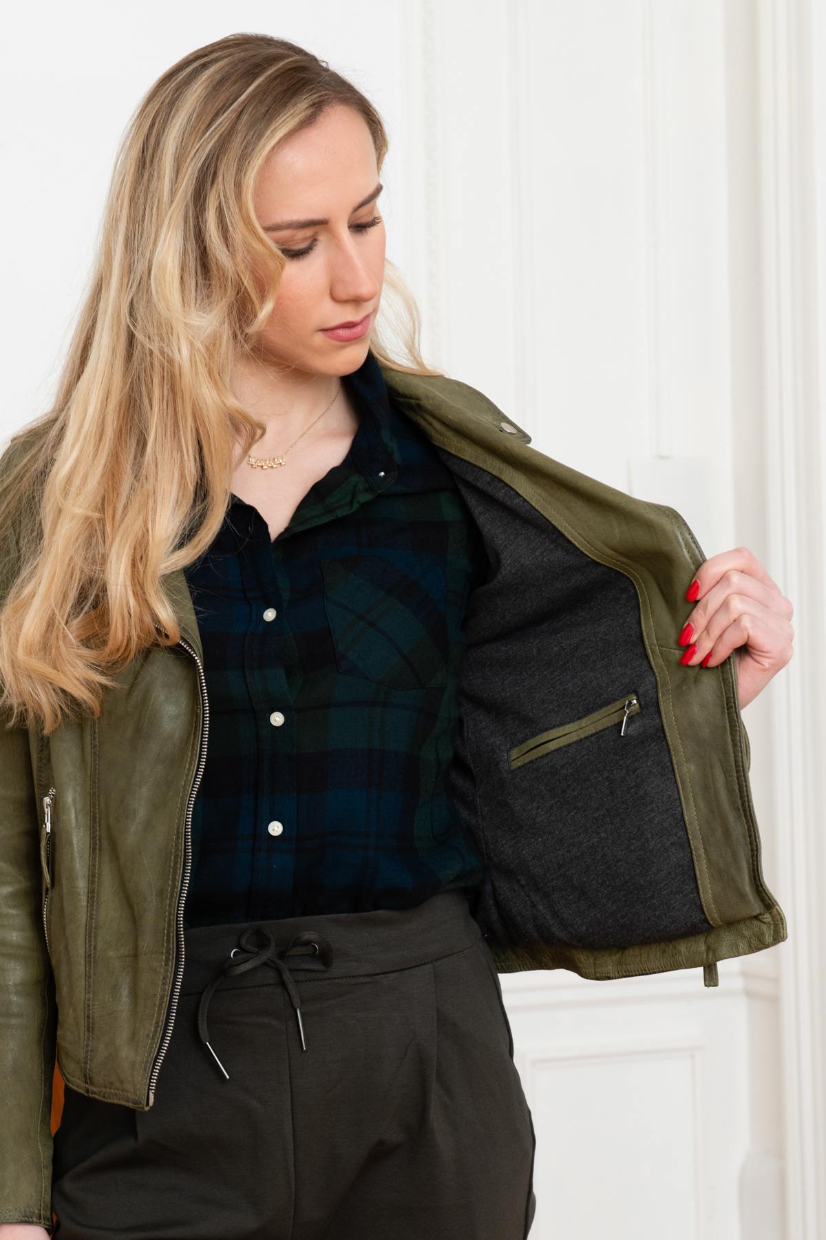 Biker Jacket in aged khaki leather - Image n°4