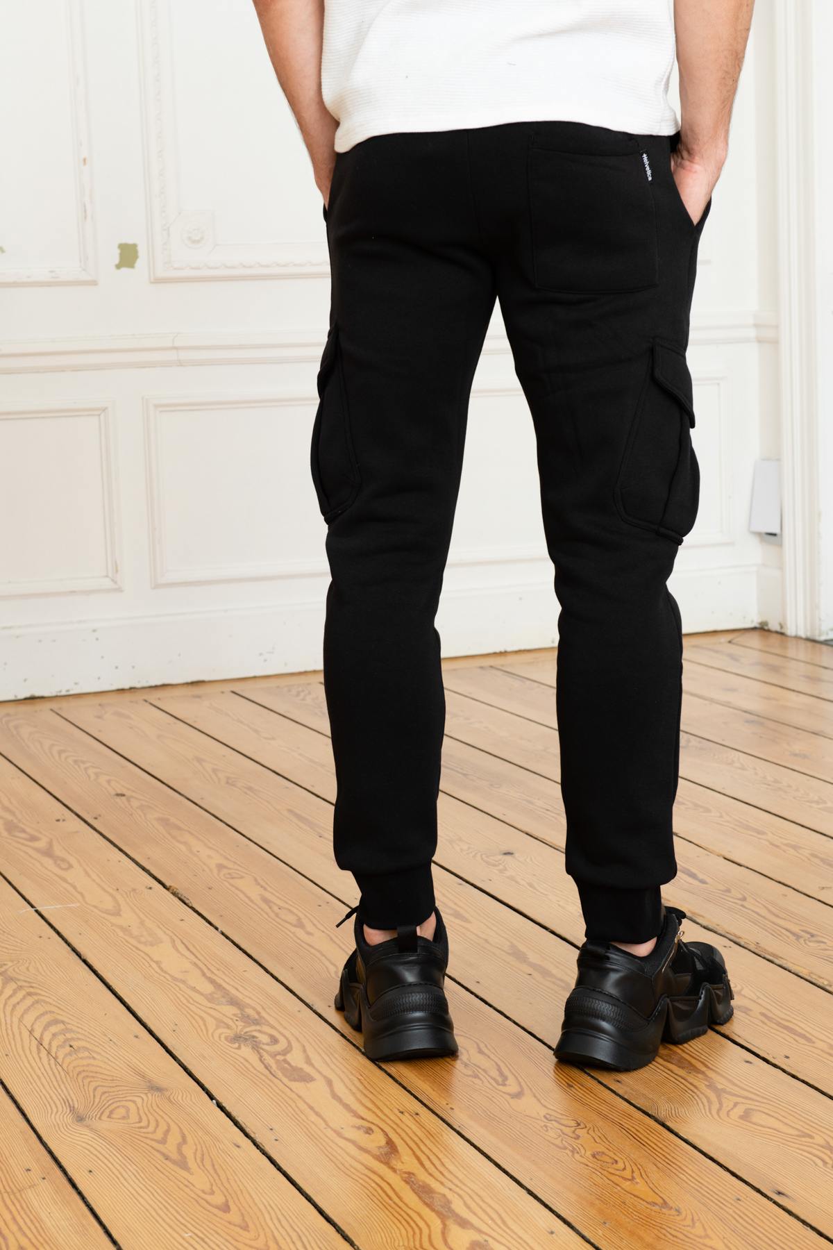 Sportswear cargo pants - Image n°2