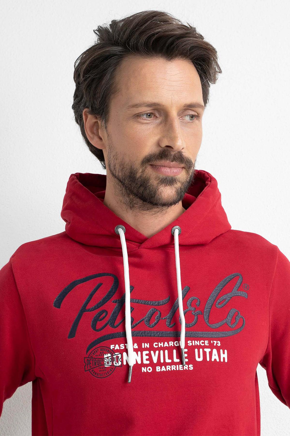 Red hoodie - Image n°5