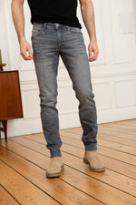 Men's faded gray jeans - Image n°1