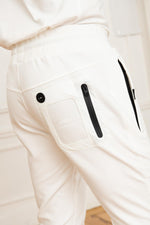 White slimfit jogging pants - Image n°4