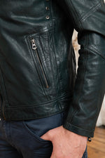 Daytona's lambskin jacket: glazed, crinkled, in deep Vita Ocean blue. - Image n°8
