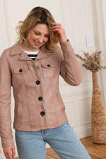 Aged-pink lambskin jacket with a shirt-style cut and buttons. - Image n°3
