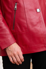 Deep pomegranate sheepskin, three-quarter cut-bold, refined, timeless. - Image n°9