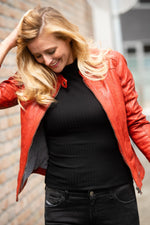 Women's red genuine leather jacket - Image n°3