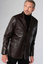 Cityzen's maroon lambskin blazer: glossy, tailored, timeless. - Image n°3