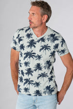 Palm tree pattern V-neck t-shirt - Image n°1