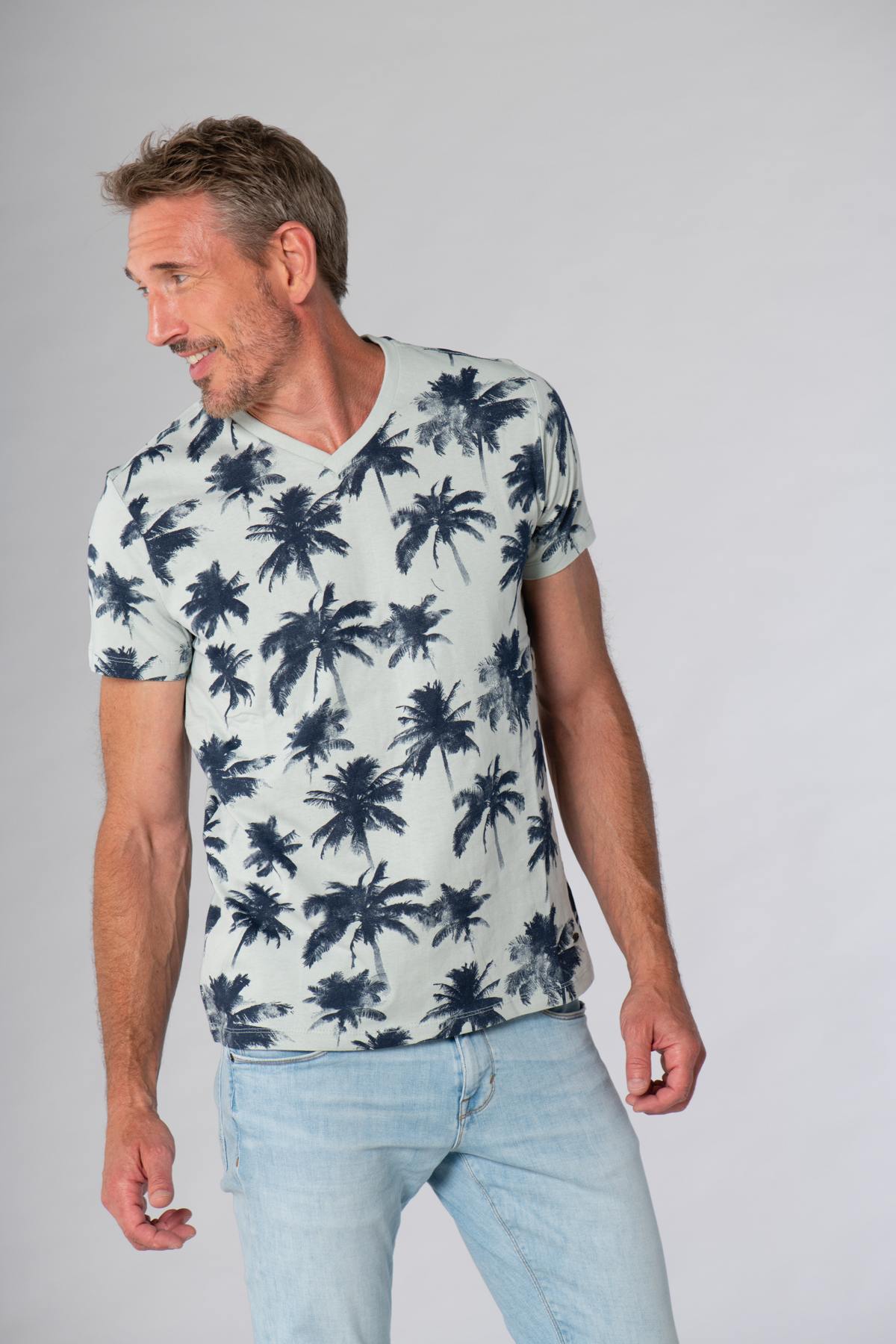 Palm tree pattern V-neck t-shirt - Image n°4