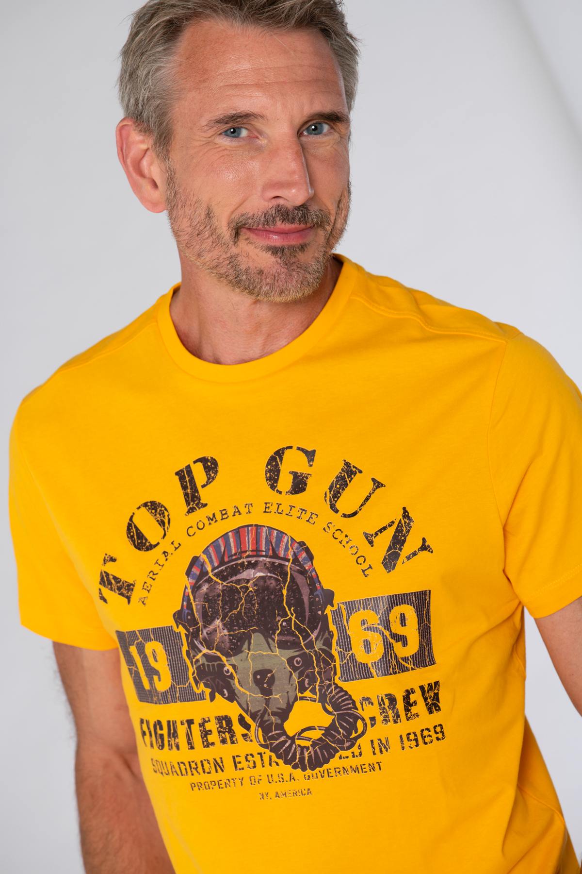 Top Gun 1969 yellow men's t-shirt - Image n°1