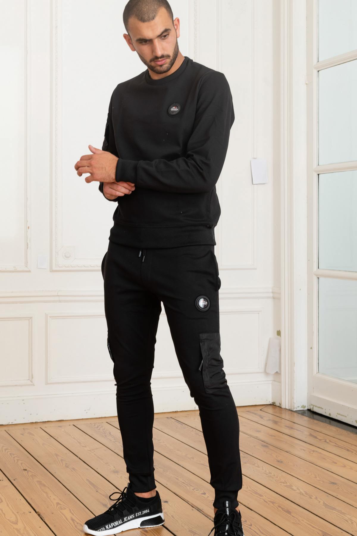Black streetwear sweater - Image n°3
