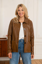 NANCY FAUVE 510: sheep leather, regular fit, buttoned elegance. - Image n°1