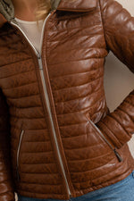 Lined cognac sheep leather jacket-warm and stylish for winter. - Image n°3