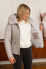 Pale grey lambskin jacket, slim fit, Thinsulate-lined for warmth. - Image n°3