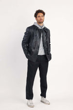 Three-quarter length jacket in black lambskin - Image n°1