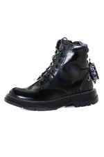 Shiny black boots - Image n°7