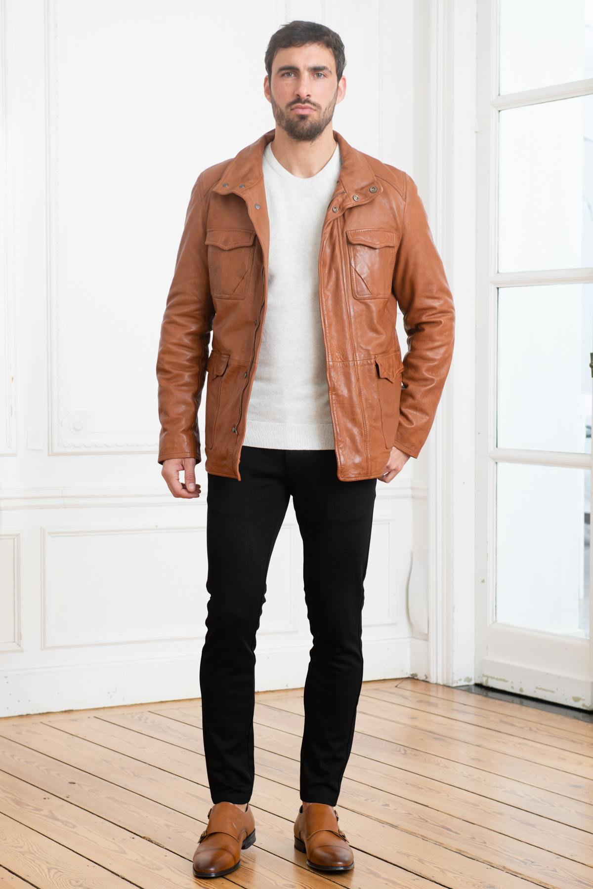Supple cognac lambskin jacket, timeless and versatile for all seasons. - Image n°4