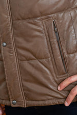 Maroon leather jacket by Oakwood: shearling and Thinsulate for warmth. - Image n°7