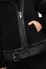 Black reversed sheep leather bomber for urban style and winter warmth. - Image n°7