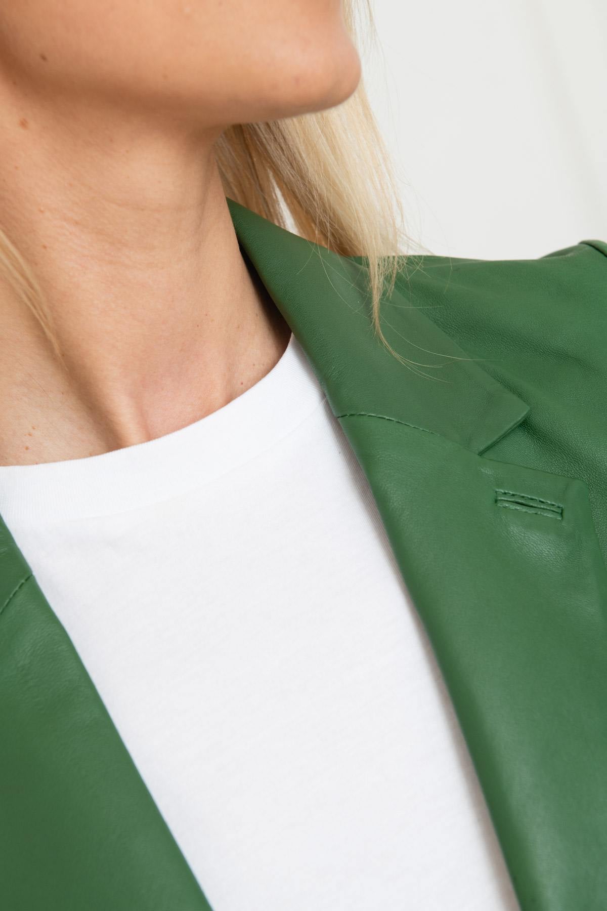 Women's green leather blazer with shirt collar - Image n°10