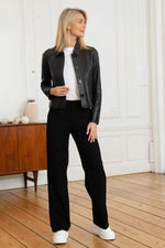 Women's shirt collar jacket in black sheepskin leather - Image n°2