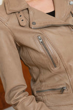 Women's Biker Jacket in Yemen sheep leather - Image n°8