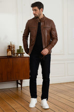 Rich cognac leather jacket, slim fit with quilted detailing for style. - Image n°3