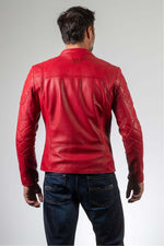 Vibrant red sheepskin jacket with biker collar and regular fit. - Image n°3