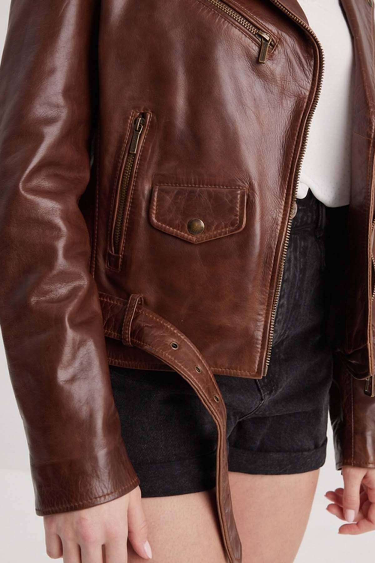 Aged bison lambskin biker jacket, vintage-styled with shoulder rivets - Image n°3