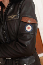 Women's navy blue leather jacket with fur collar - Image n°13