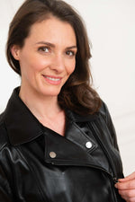 Women's black leather jacket with Biker Jacket collar - Image n°6