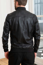 Black lambskin jacket with 24h Le Mans patches and a regular fit. - Image n°5