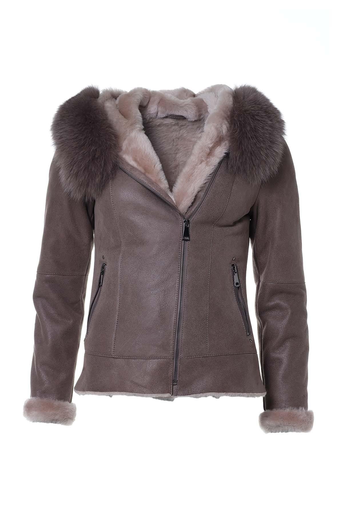 Semi-oiled Merino sheepskin jacket in grey, fox-fur hood and zips. - Image n°8