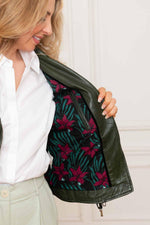 Rock-chic kaki lambskin biker jacket. Adjustable belt, floral lining. - Image n°5