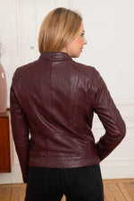 Burgundy lambskin biker jacket, soft and glossy with a floral lining. - Image n°5