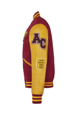 American College's burgundy varsity: wool and gold-yellow leather. - Image n°9