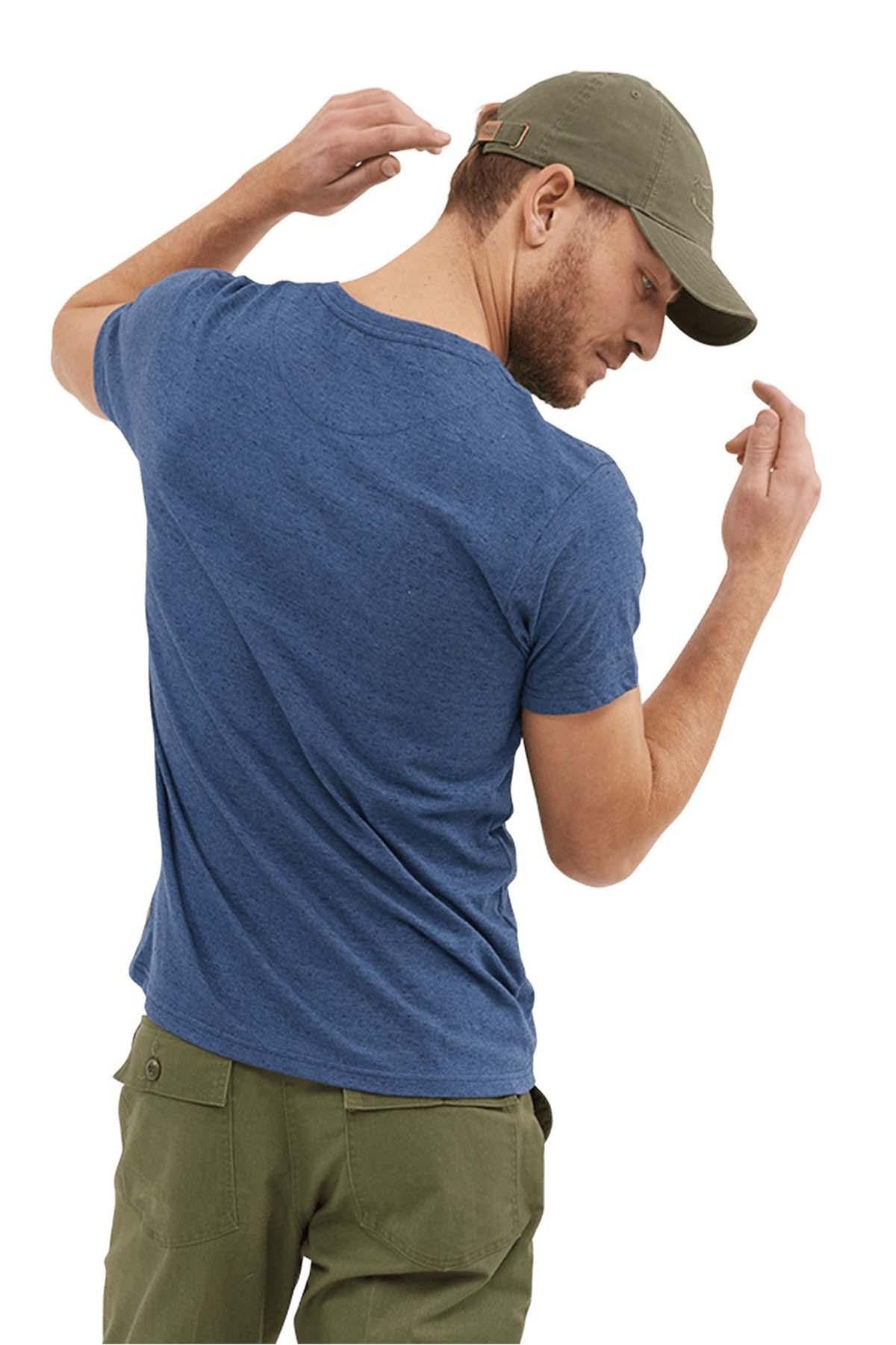 Blue t-shirt with distressed print for men - Image n°3