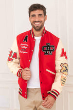 Bold red wool meets beige leather sleeves in this urban jacket. - Image n°3