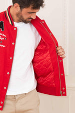 Bold red wool meets beige leather sleeves in this urban jacket. - Image n°4