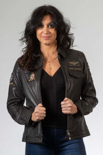 Dark brown sheepskin jacket, shirt collar. Regular fit, RAF-inspired. - Image n°1