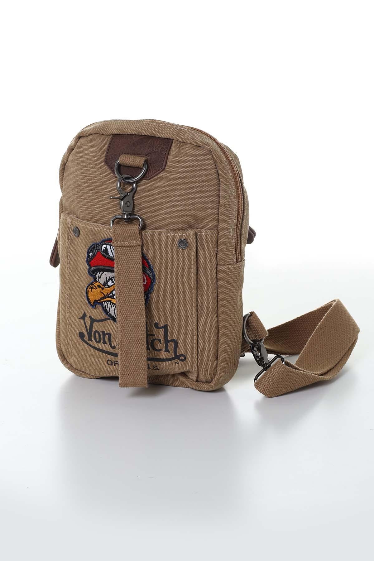 Bag with sand and brown patch - Image n°1